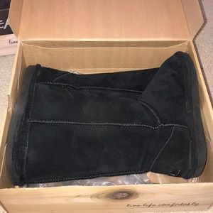 BearPaw tall black boots